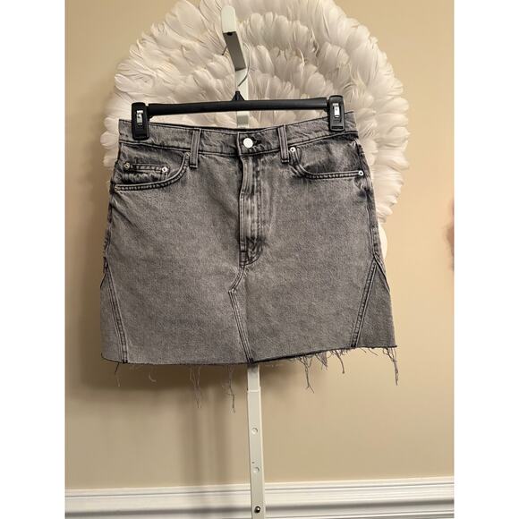 MOTHER SNACKS MINI SKIRT SIZE 30 NWOT - Picture 1 of 4